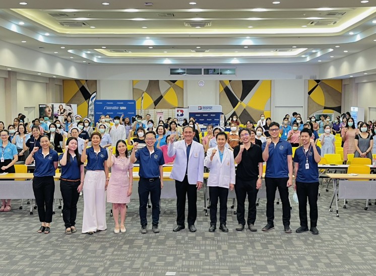 โรงพยาบาลกรุงเทพจันทบุรีสนับสนุนงบประมาณและร่วมออกบูธ ในการจัดประชุมวิชาการองค์กรแพทย์โรงพยาบาลพระปกเกล้า หัวข้อ “How to สวย 2025”